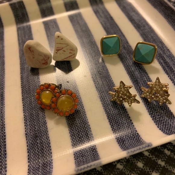 Vintage star flower beach glass earring stud set - Picture 6 of 9